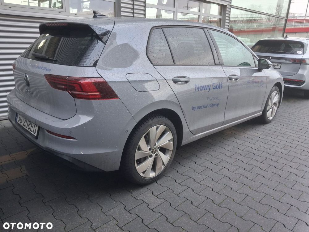 Volkswagen Golf 1.5 TSI Life Plus - 2