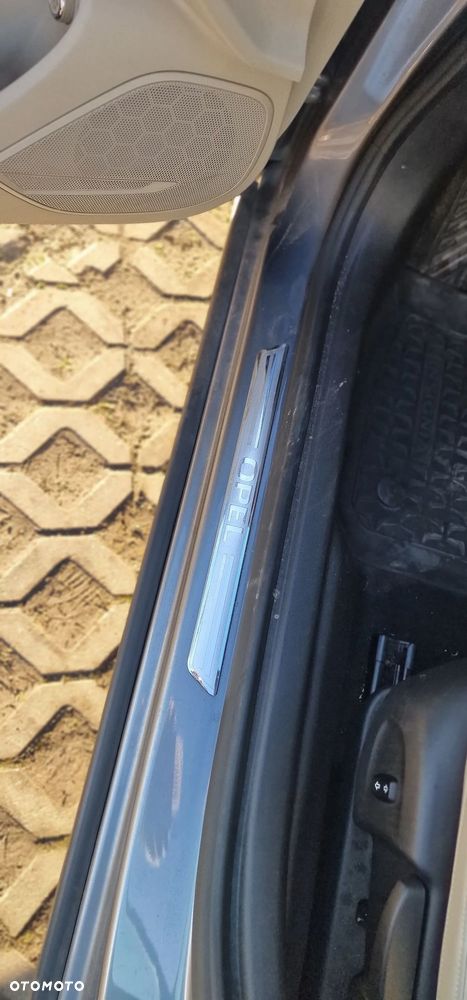 Opel Insignia 2.0 CDTI Elite S&S - 8