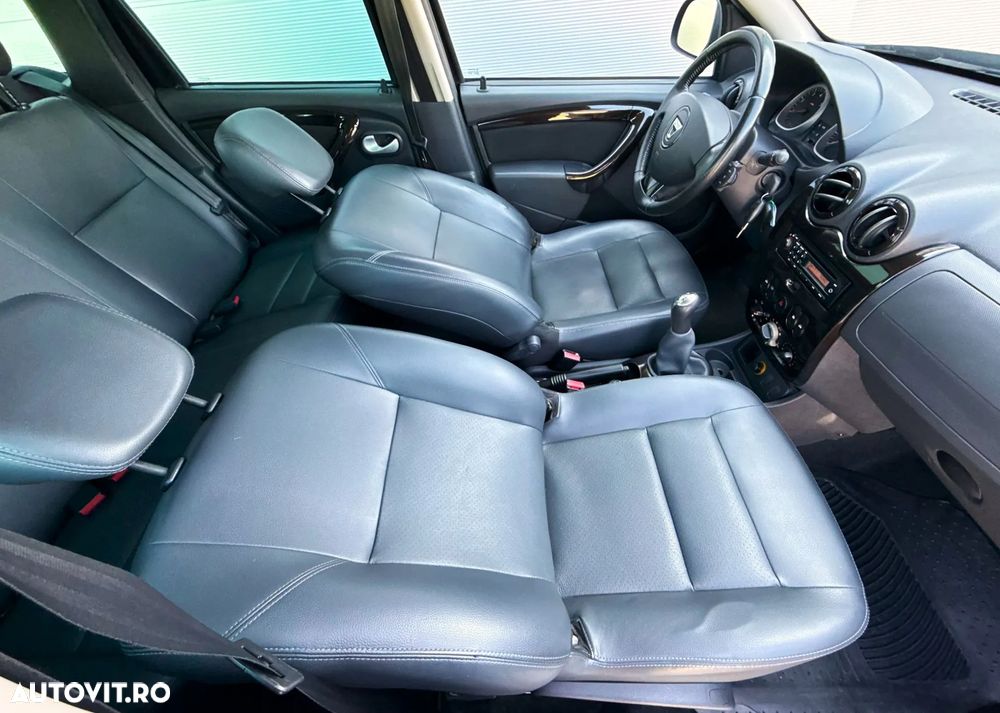 Dacia Duster 1.6 4x2 Prestige - 19