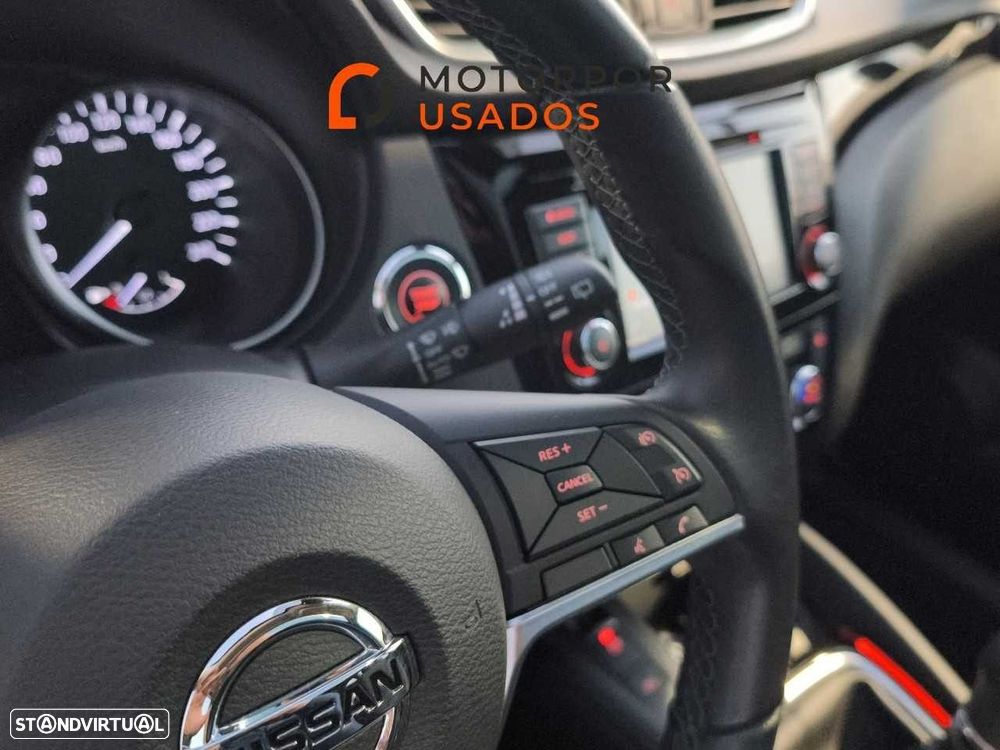 Nissan Qashqai 1.3 DIG-T N-Connecta - 19