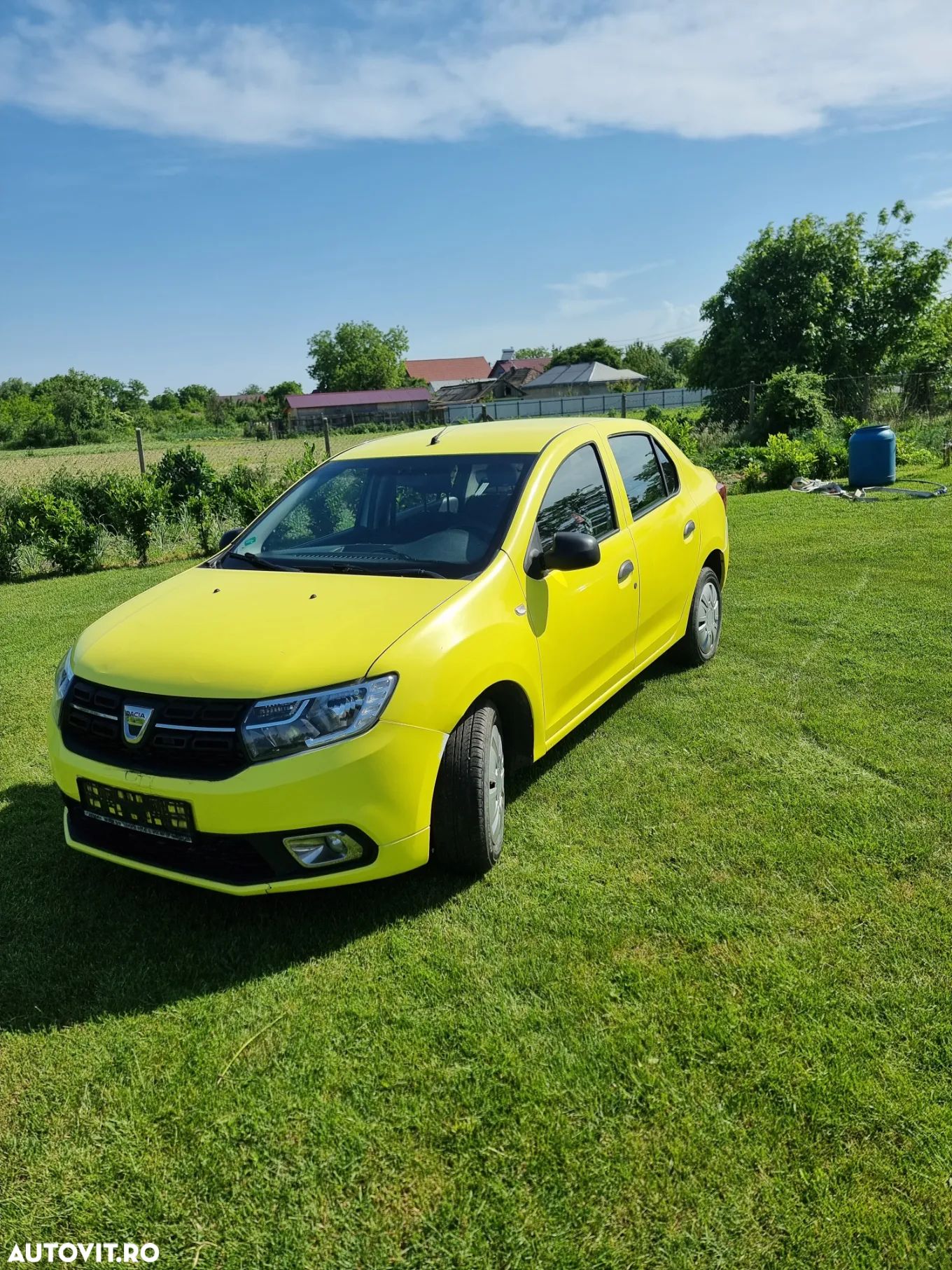 Dacia Logan 1.0 SCe Ambiance - 1
