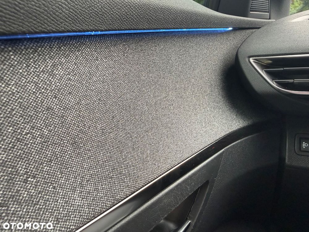 Peugeot 3008 BlueHDi 130 Stop & Start EAT8 Allure - 37