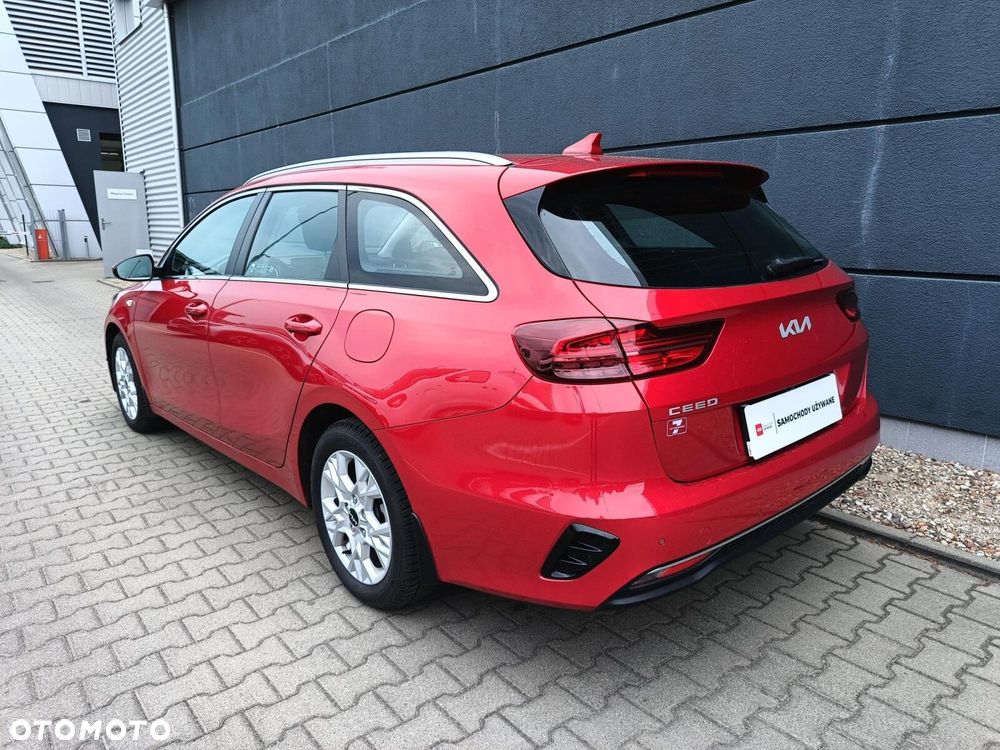 Kia Ceed 1.5 T-GDI M - 12