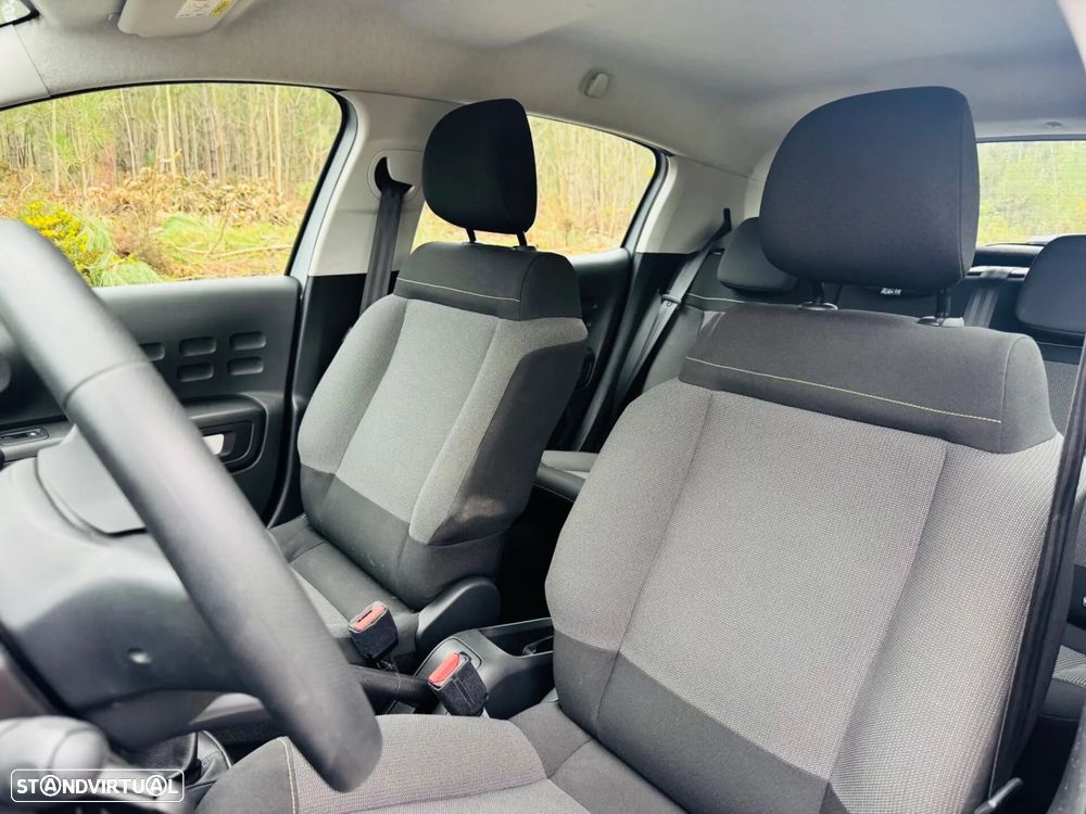 Citroën C3 1.2 PureTech Shine - 16