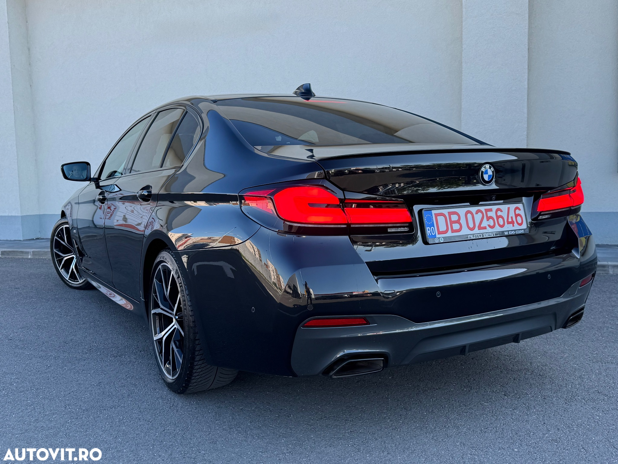 BMW Seria 5 520d AT MHEV - 13