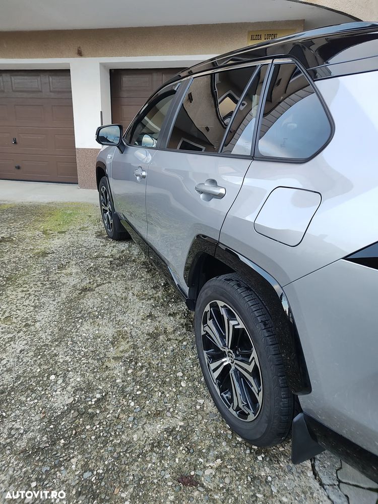 Toyota RAV4 2.5 PHEV VVT-iE 4x4 Style Bi-Tone - 4