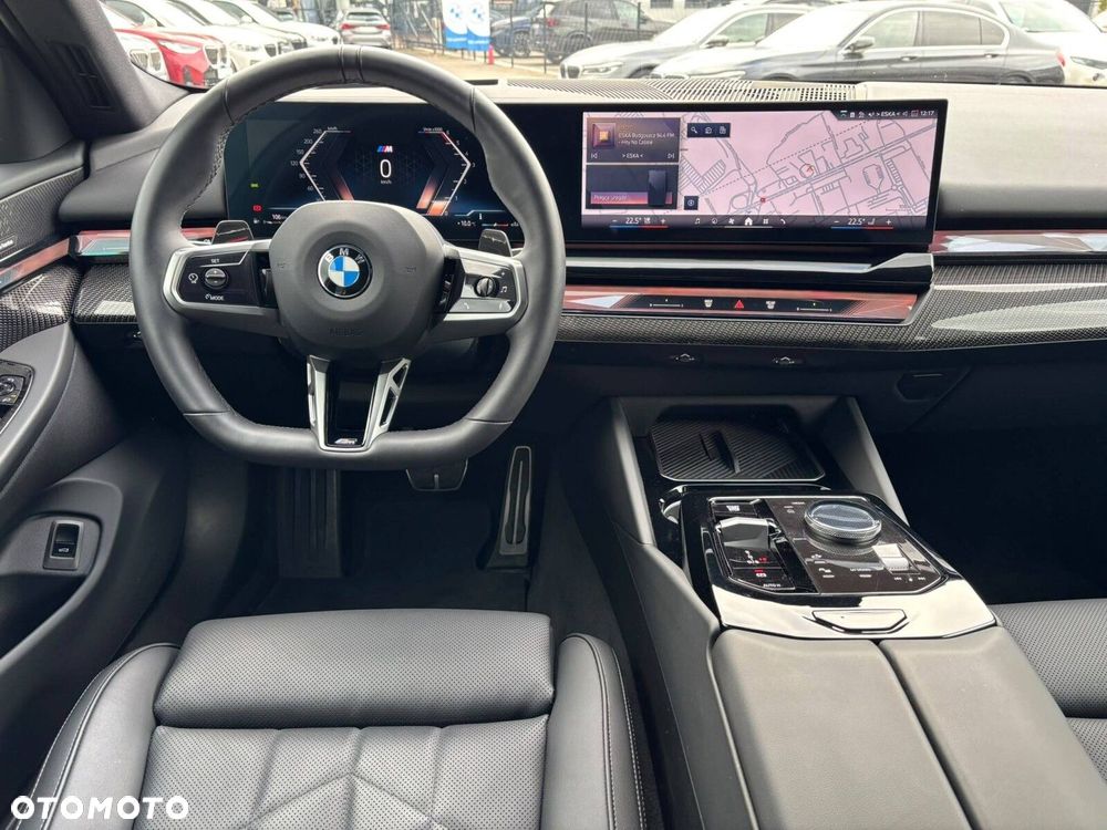 BMW Seria 5 520d xDrive mHEV M Sport - 29