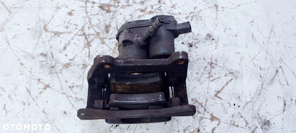 ZACISK HAMULCOWY PRAWY TYŁ AUDI A4 A5 A6 C7 330MM - 4