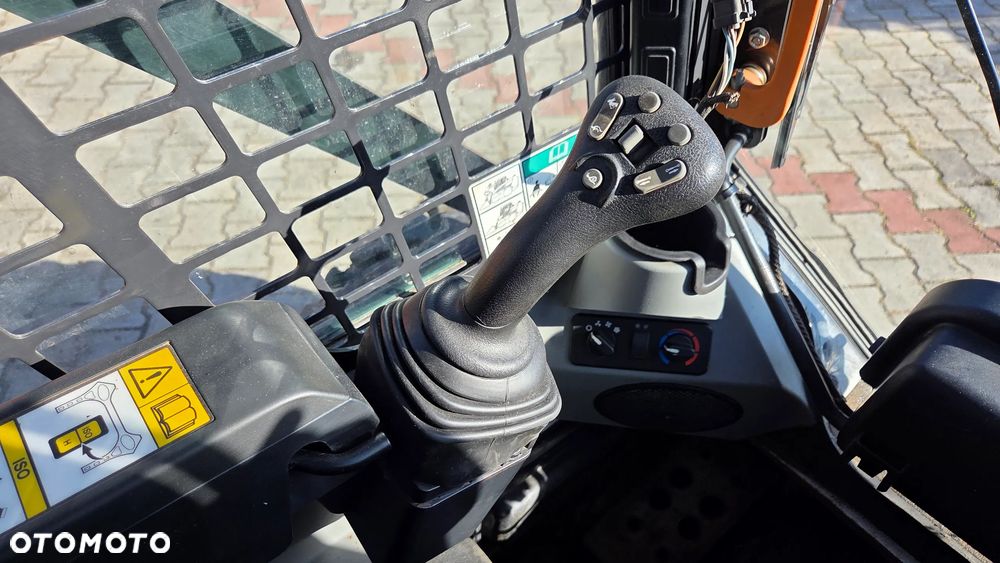 Bobcat S530 - 14