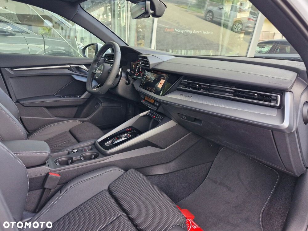 Audi S3 Limousine - 13