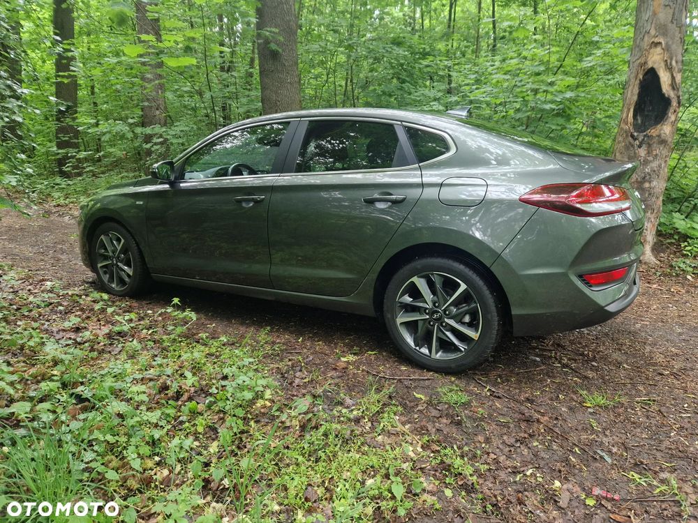 Hyundai i30 - 19