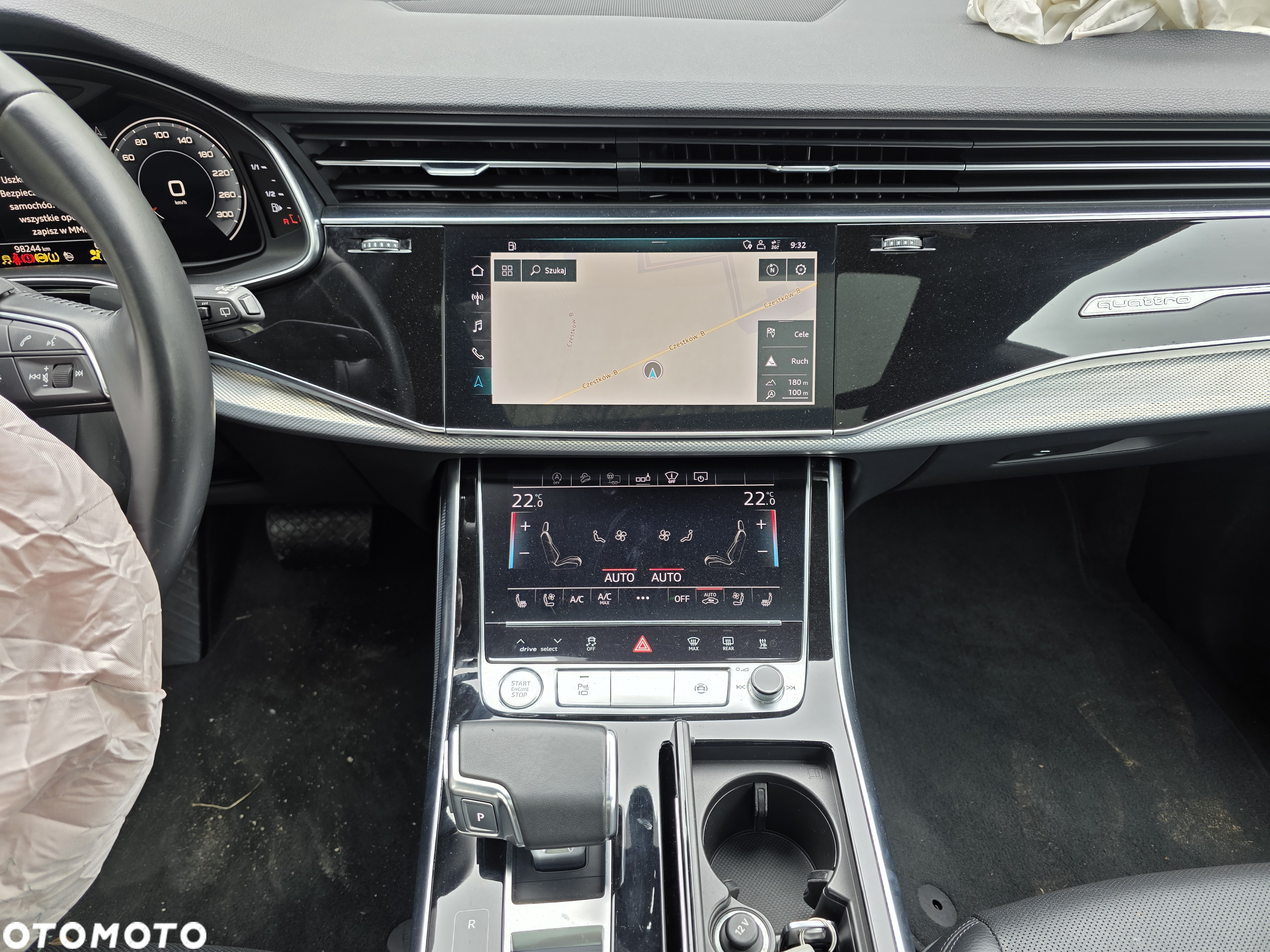 Audi Q8 - 24