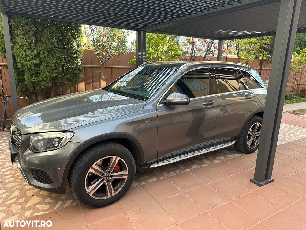 Mercedes-Benz GLC - 1