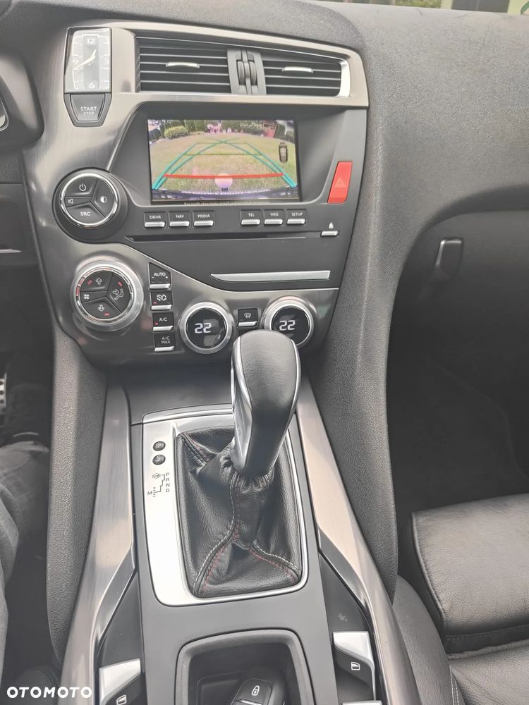 DS Automobiles DS 5 - 12