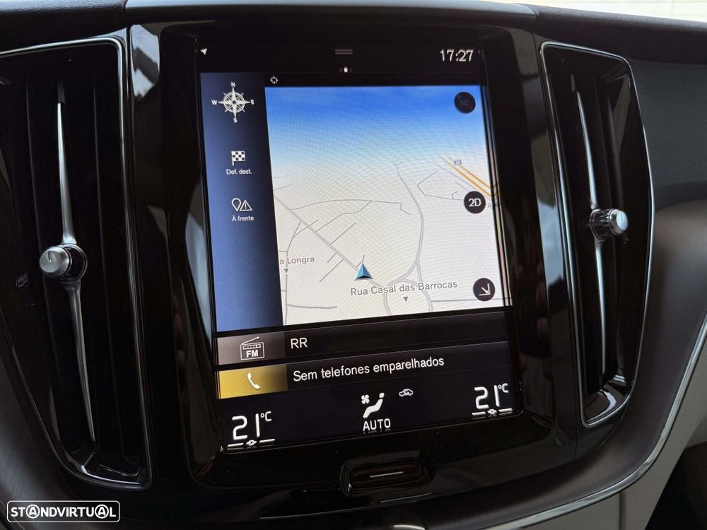 Volvo XC 60 2.0 D4 Momentum Plus Geartronic - 45