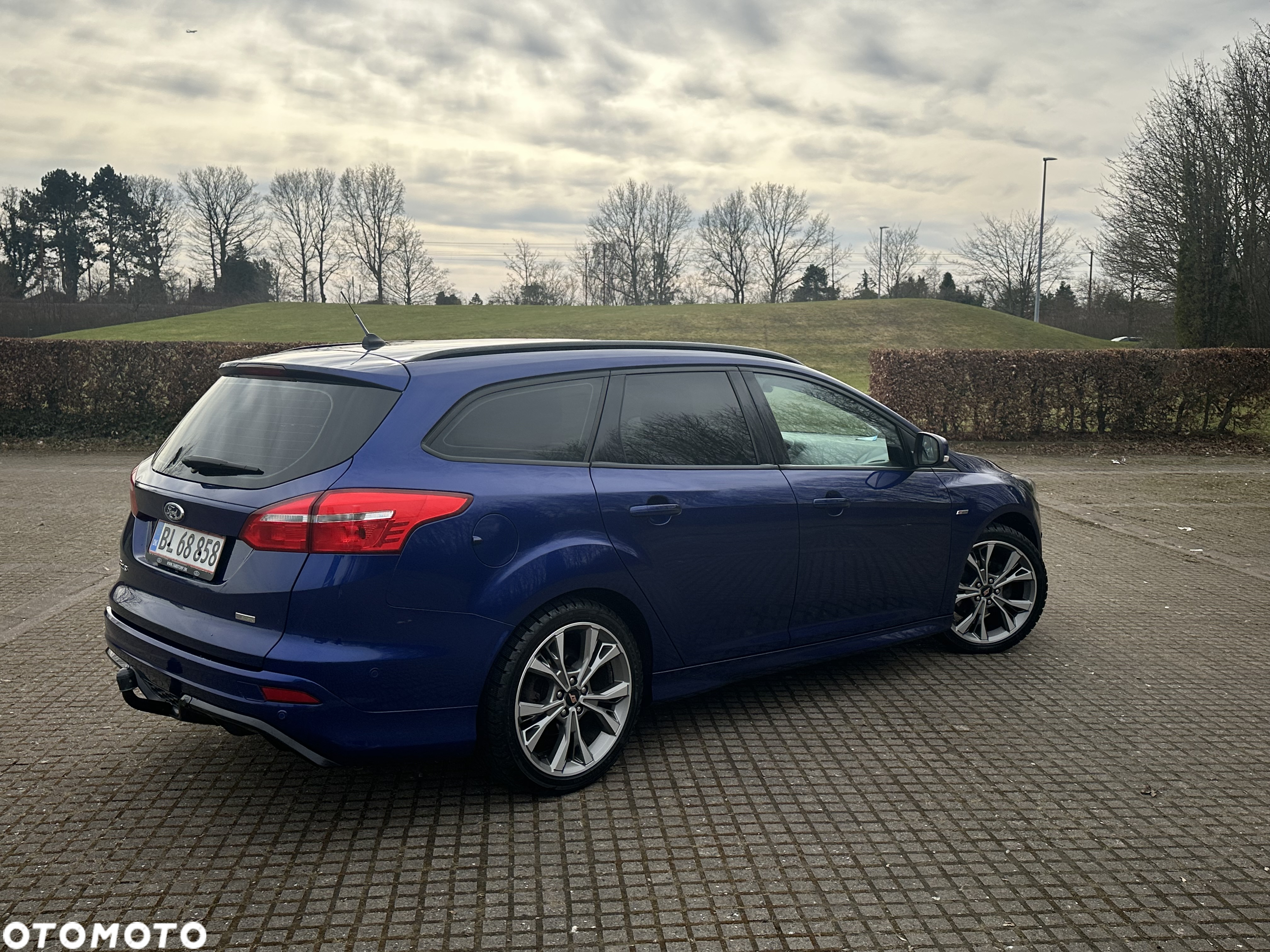 Ford Focus Turnier 1.0 EcoBoost Start-Stopp-System ST-LINE STYLE - 5