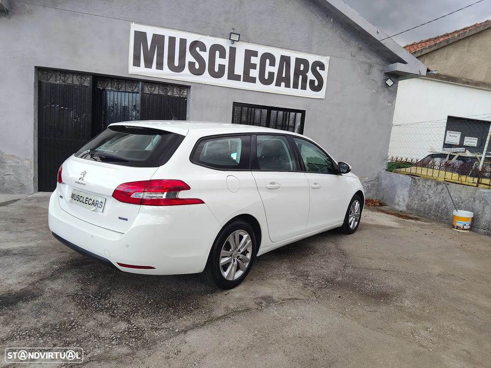 Peugeot 308 - 3