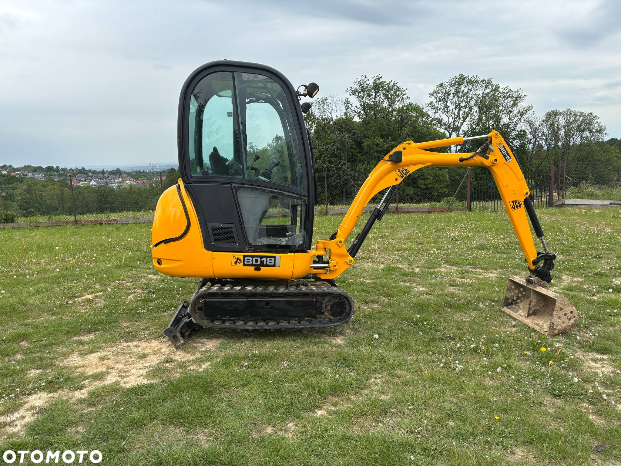 JCB 88-18 - 3