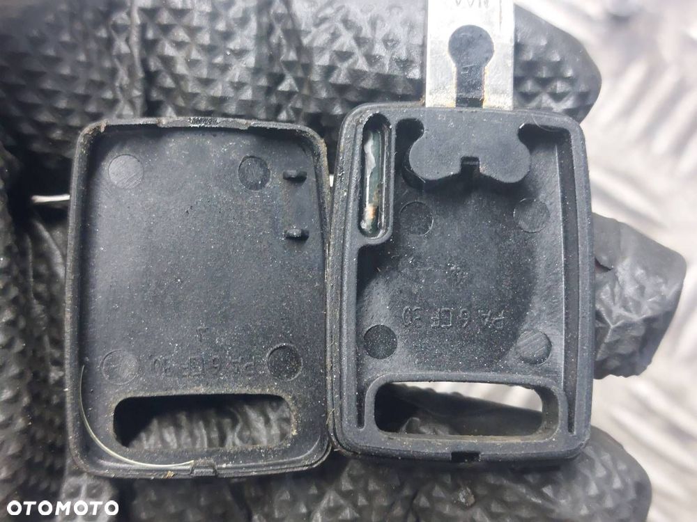 ZESTAW STARTOWY AUDI A4 B5 1.8 T 8D0907558E 4B0905851C 8D0919861C - 4