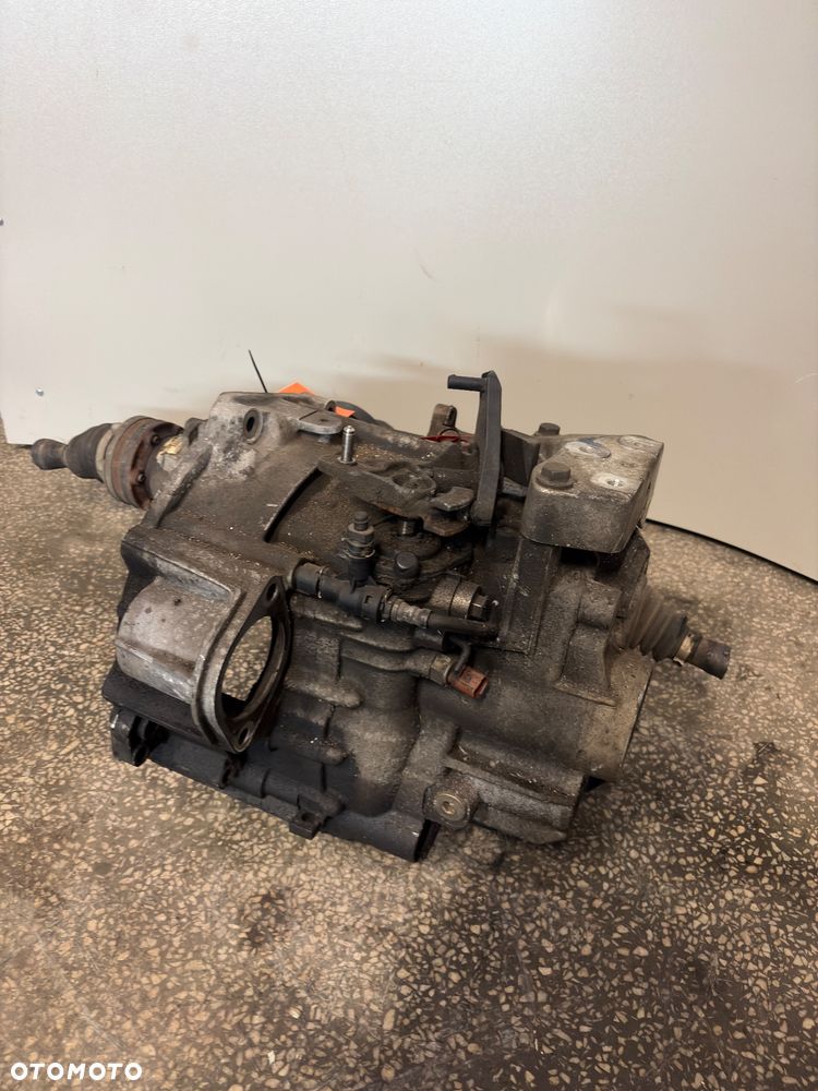 SKRZYNIA BIEGÓW KNW AUDI VOLKSWAGEN 2.0 TDI 6B audi tt 8j 2.0 tdi - 4
