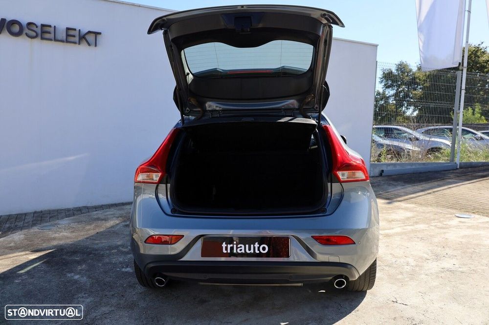 Volvo V40 1.5 T3 Sport Edition Plus Geartronic - 3