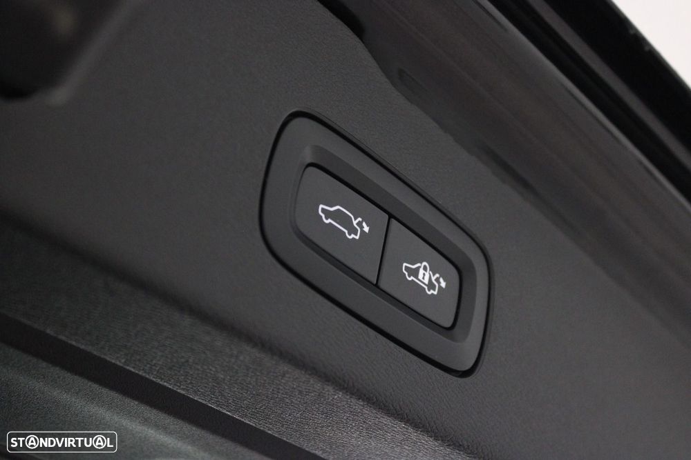 Volvo V60 2.0 T6 AWD TE Inscription - 32