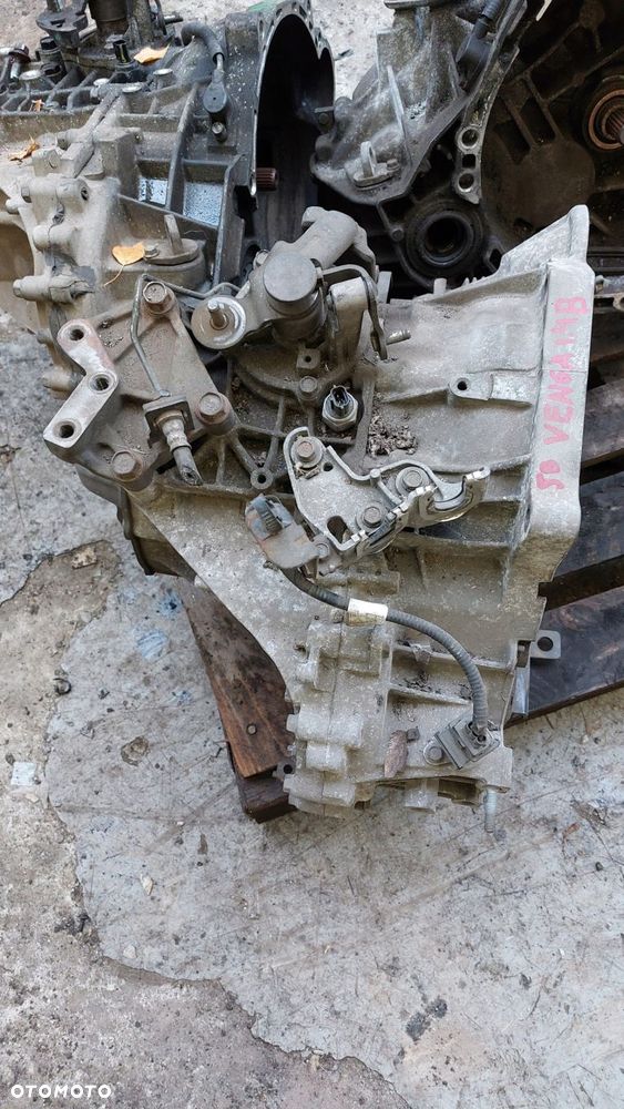 skrzynia biegow kia venga hyundai ix20 2009- 1.4 1.6 16v 5b - 1