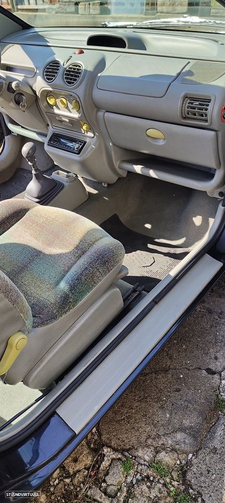 Renault Twingo - 24