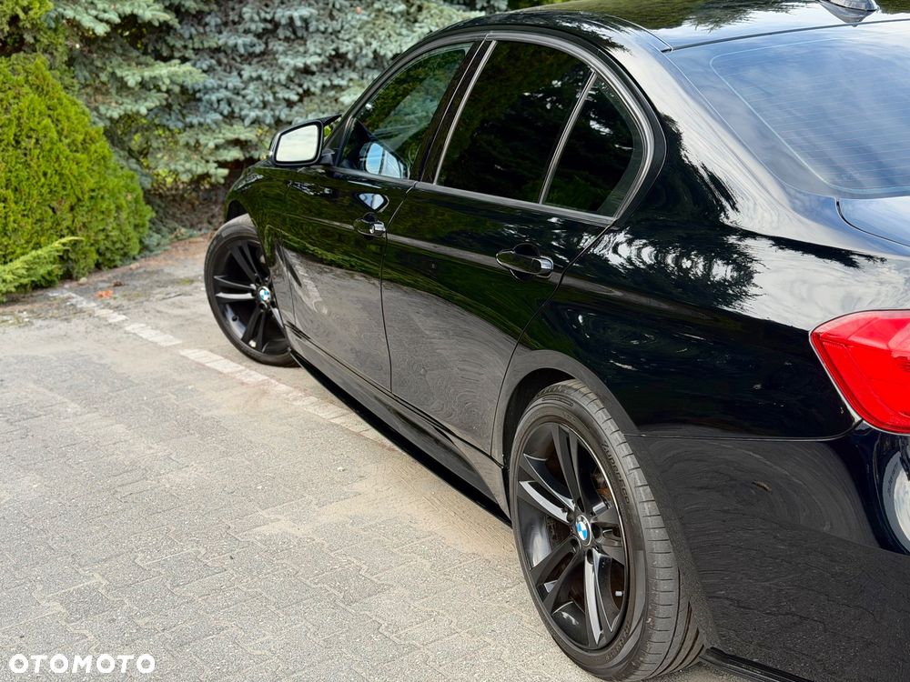 BMW Seria 3 - 25
