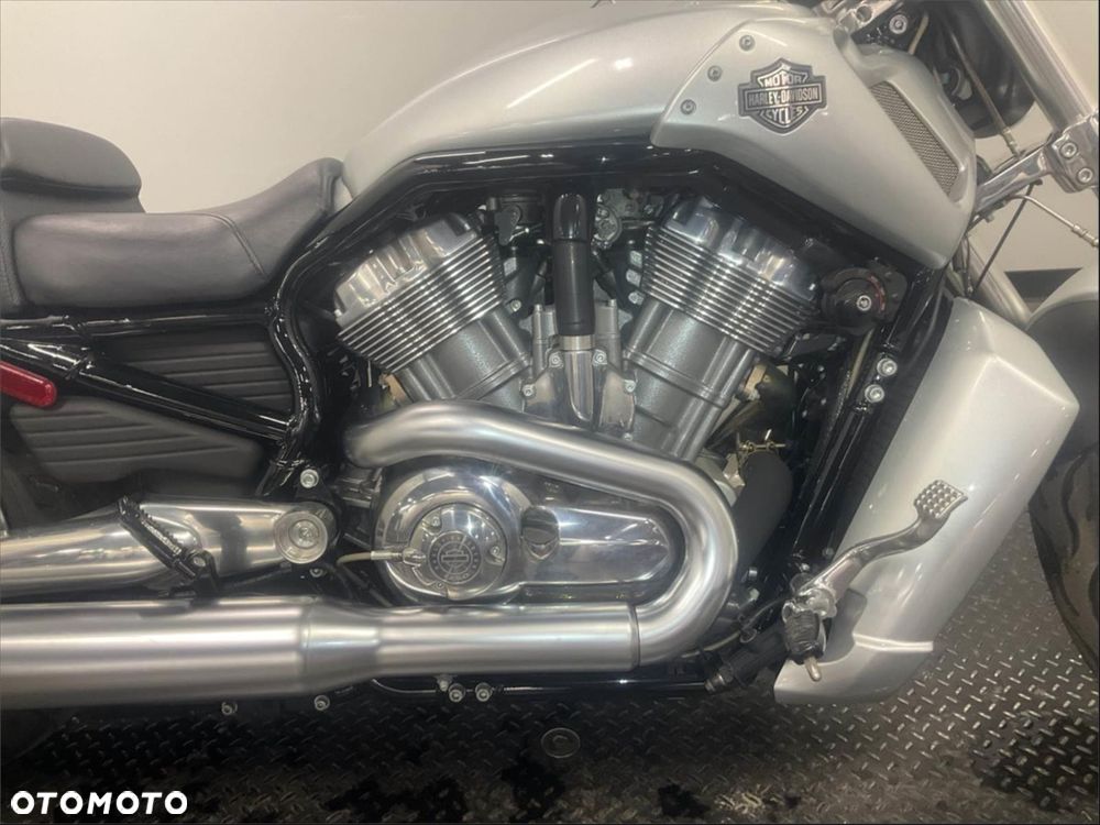 Harley-Davidson V-Rod Muscle - 6