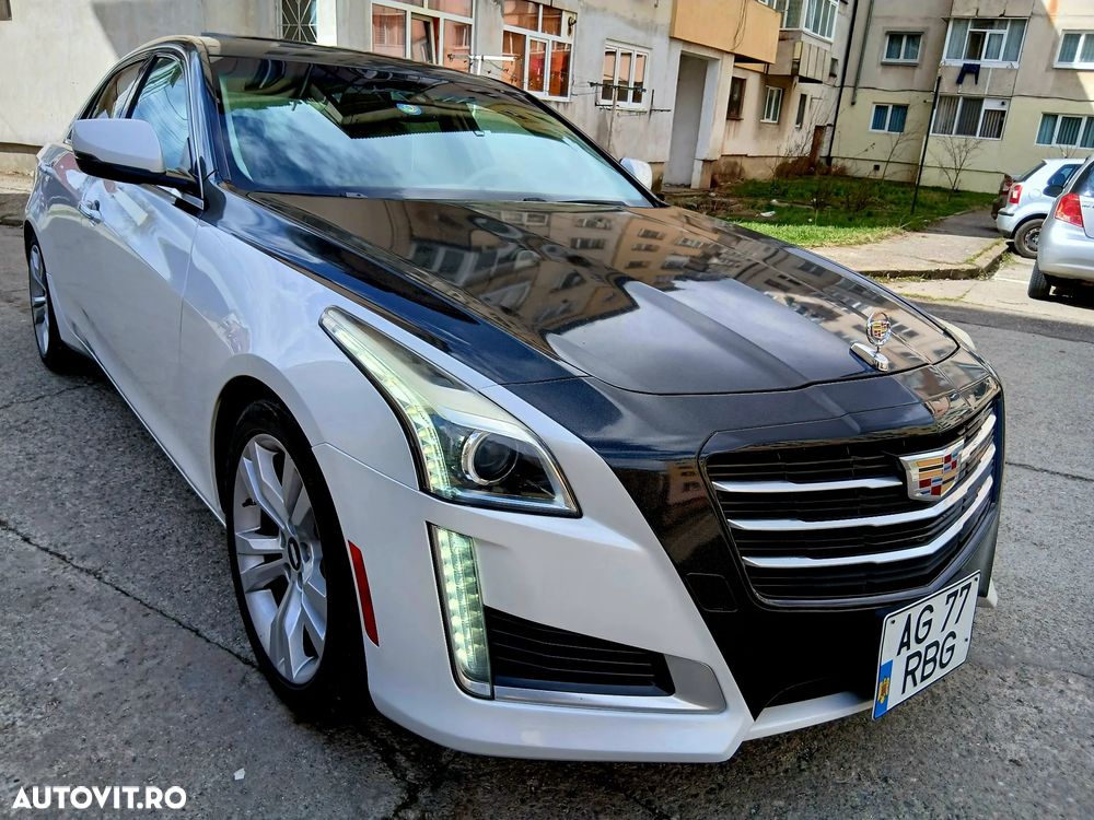 Cadillac CTS - 1