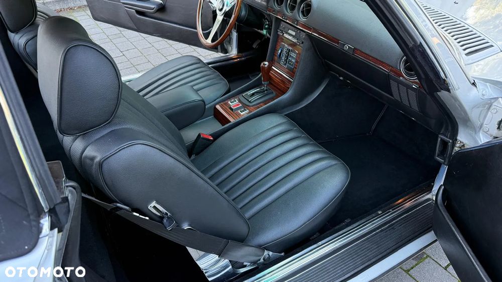 Mercedes-Benz SL - 24