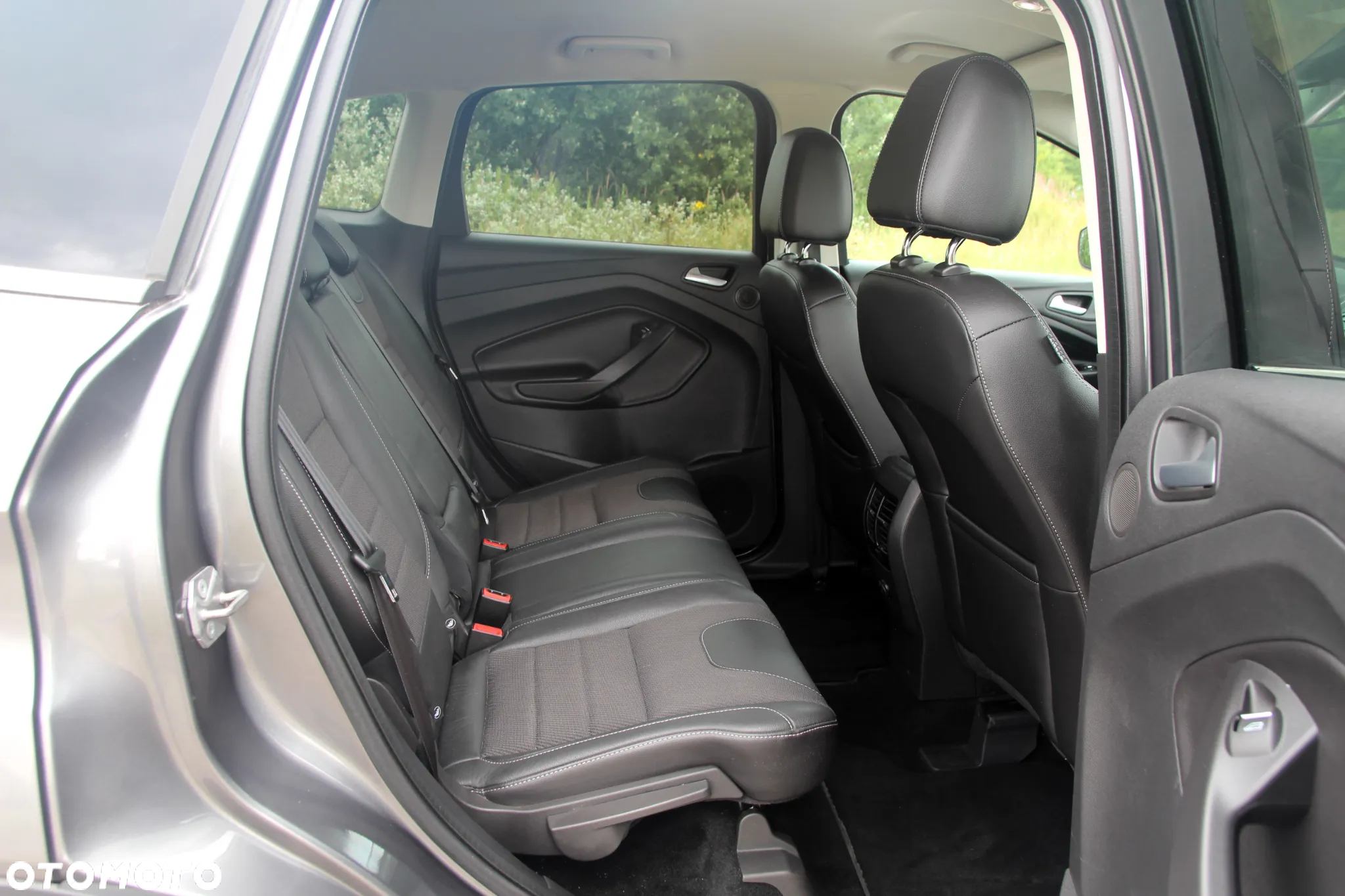 Ford Kuga 2.0 TDCi 4x4 Titanium - 16