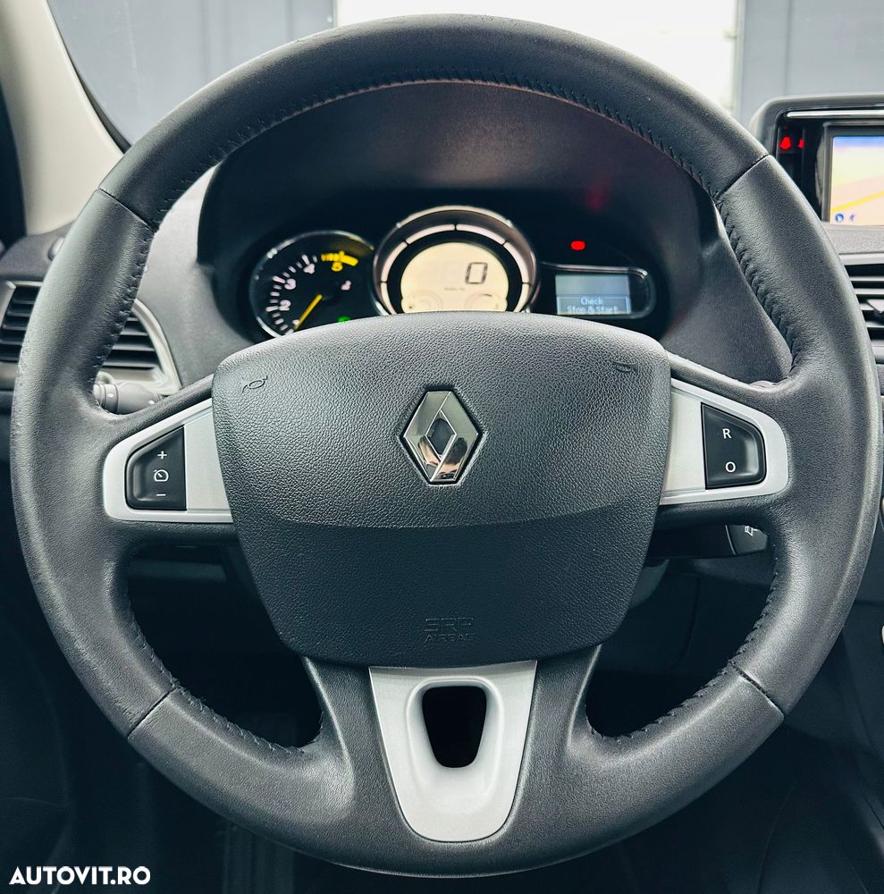 Renault Megane ENERGY dCi 110 Start & Stop Expression - 29