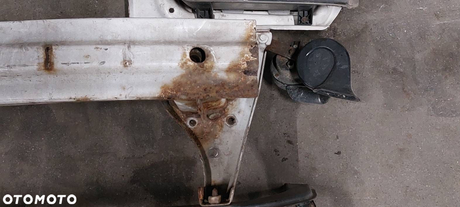 PAS PRZEDNI WZMOCNIENIE CZOŁOWE FIAT DOBLO I - 2