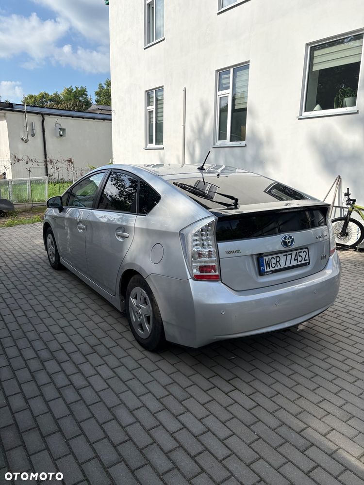 Toyota Prius 1.5 VVT-i Prestige - 4