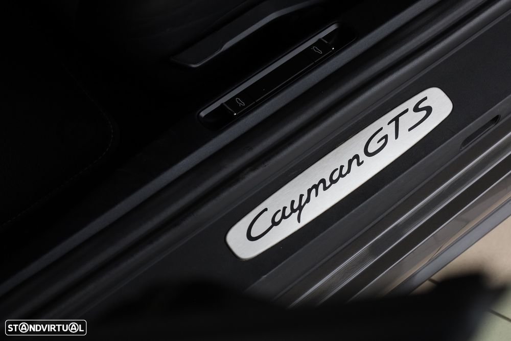 Porsche 718 Cayman GTS PDK - 18