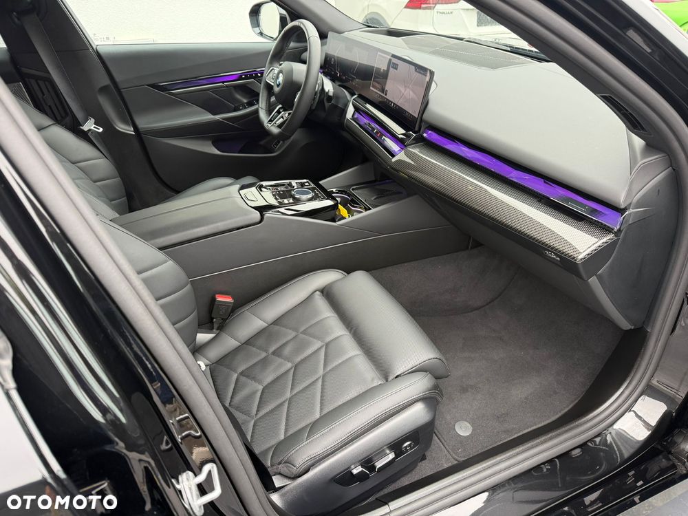 BMW Seria 5 520d - 35