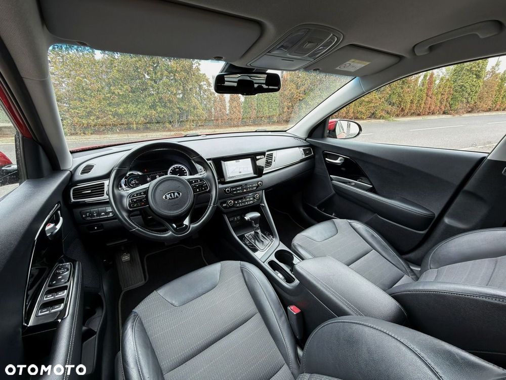 Kia Niro 1.6 GDI Hybrid L - 11