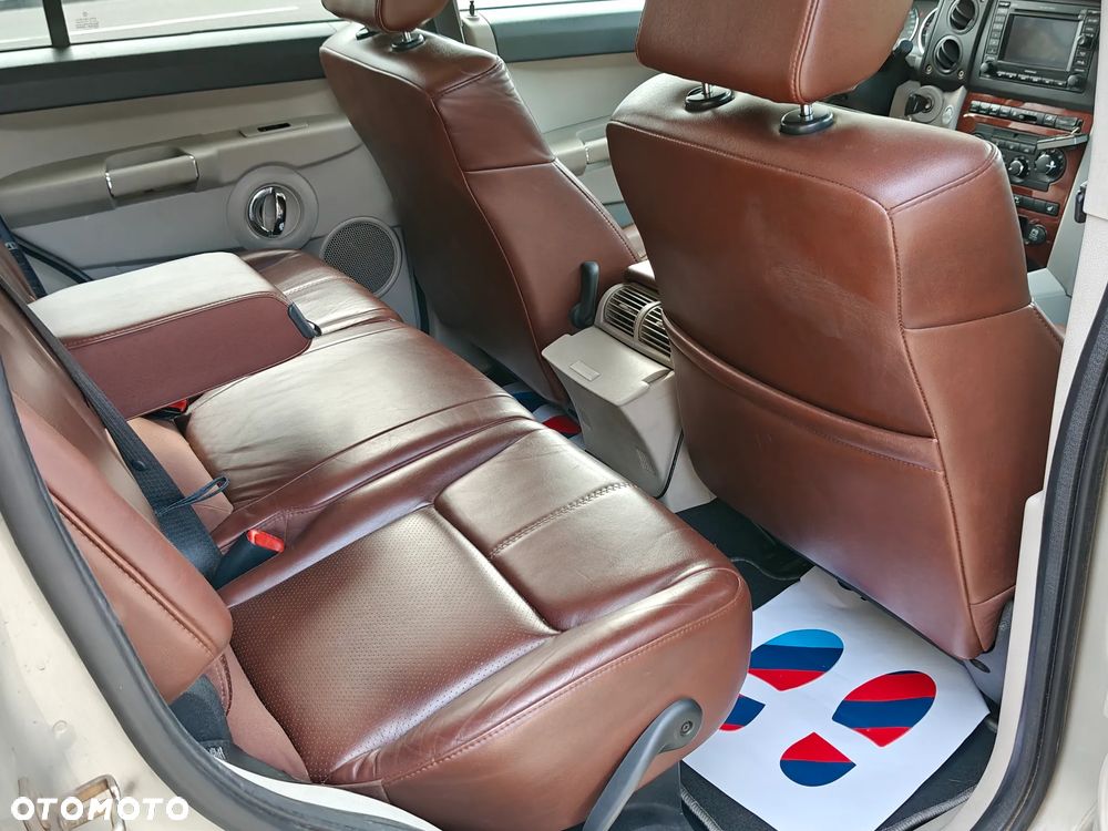 Jeep Commander 3.0 CRD Limited - 36