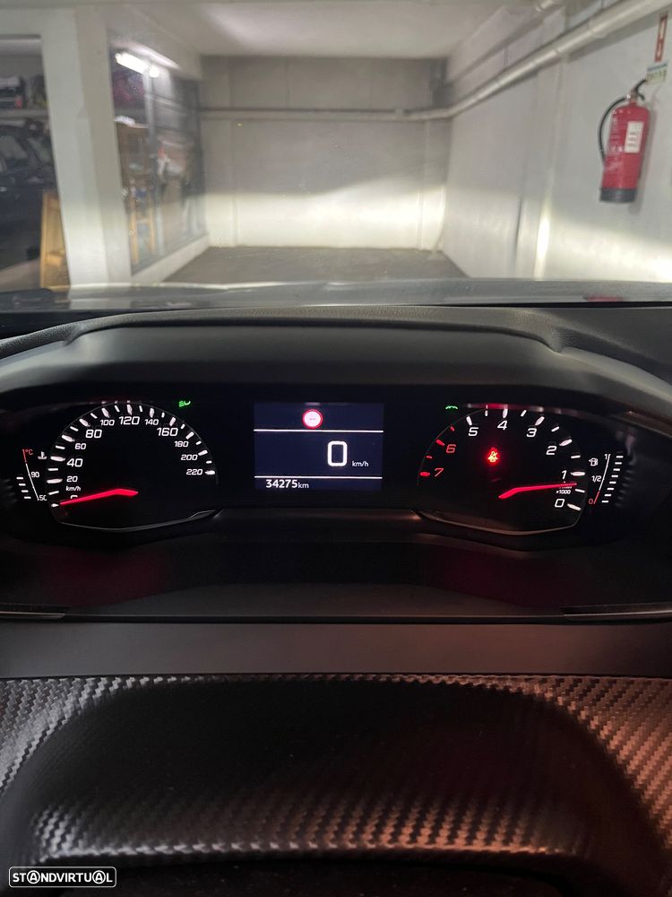 Peugeot 2008 1.2 PureTech Active Pack - 2
