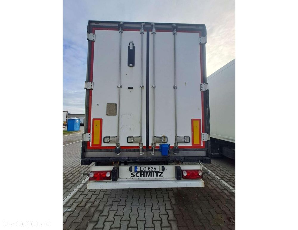 Schmitz Cargobull SKO FP 45 ThermoKing SLXi 300 - 4