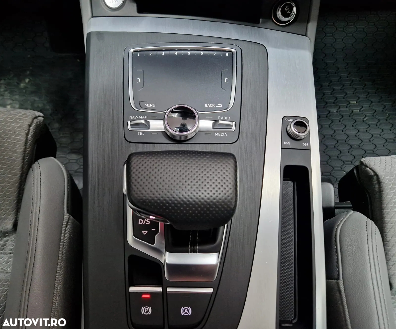 Audi Q5 50 TFSI e quattro S tronic sport - 25