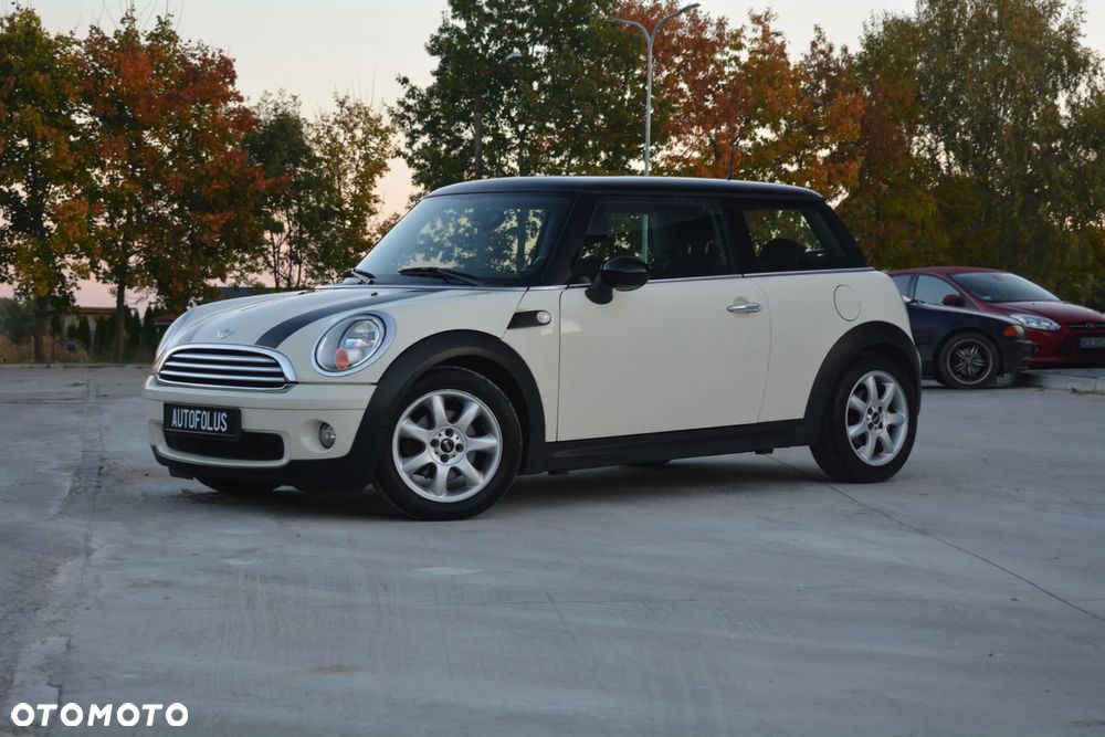 MINI Cooper Standard - 18