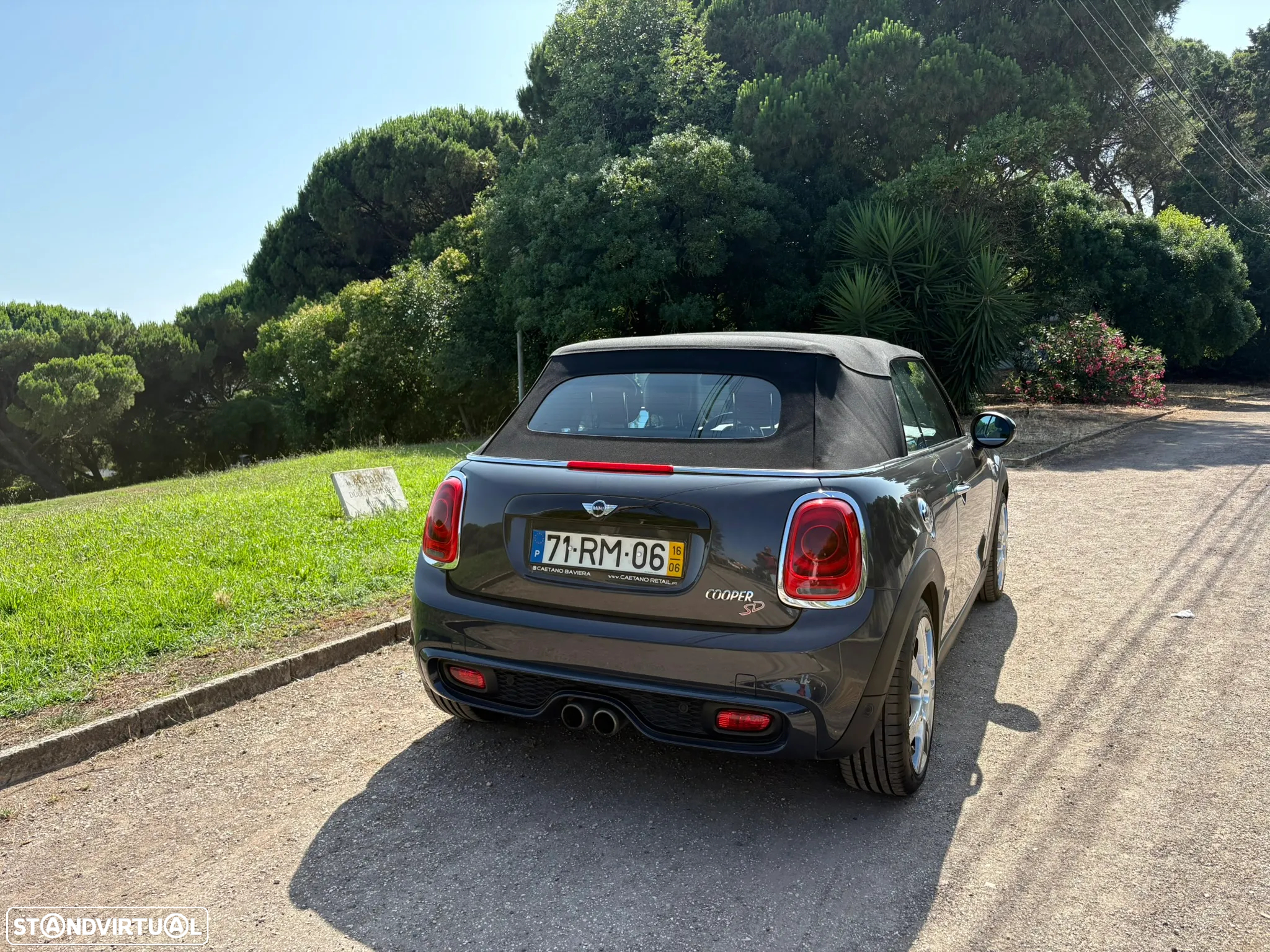 MINI Cabrio Cooper SD Auto - 23