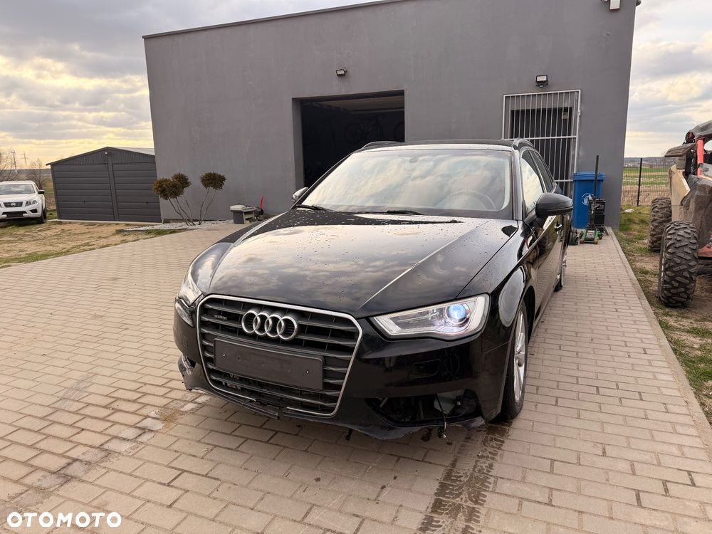 Audi A3 Sportback 2.0 TDI (clean diesel) S line Sportpaket - 2