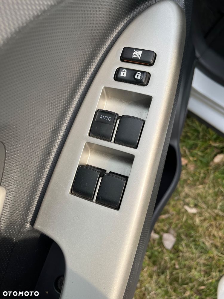 Toyota Urban Cruiser 1.4 D-4D 4x4 - 13