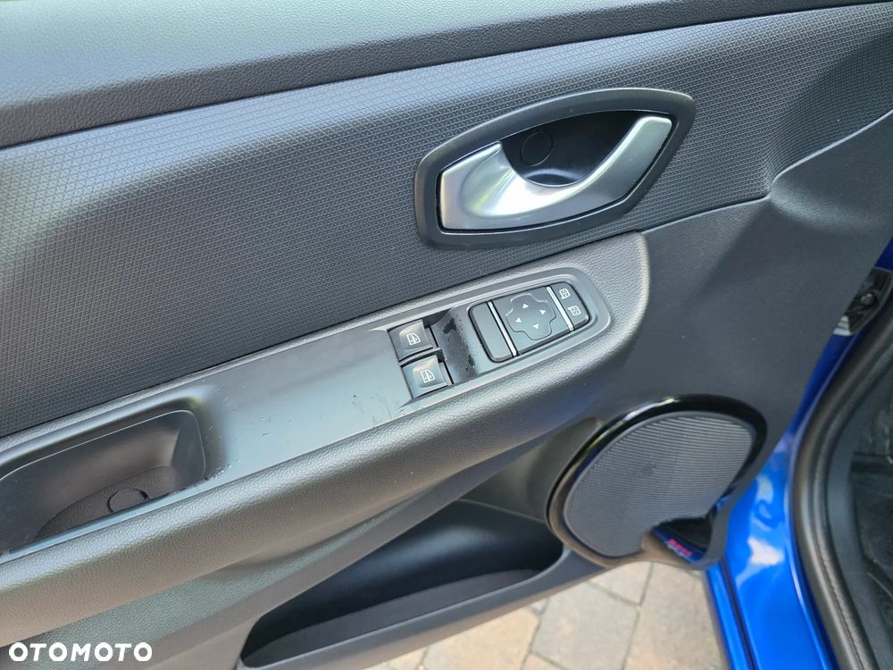 Renault Clio 1.2 16V Alize - 8