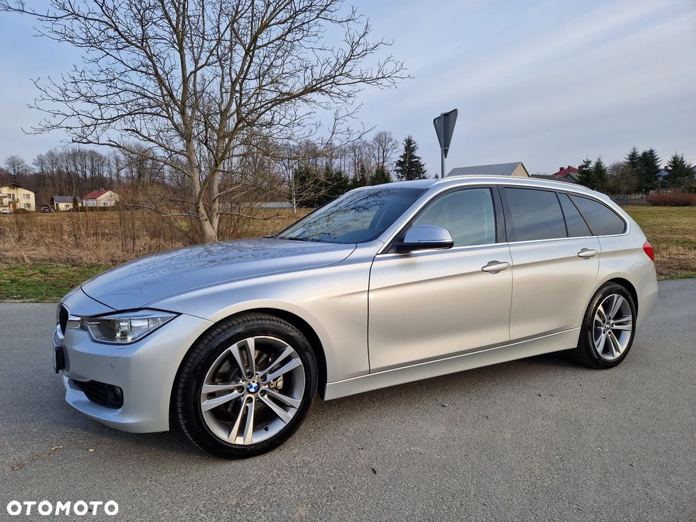BMW Seria 3 320d xDrive - 2