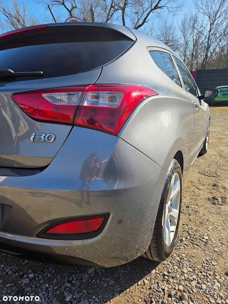 Hyundai i30 1.6 GDI Comfort - 11